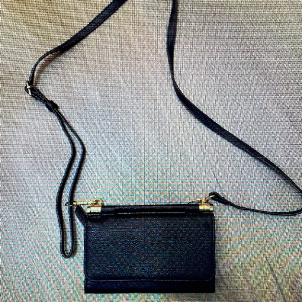 Chic Black Crossbody Bag
